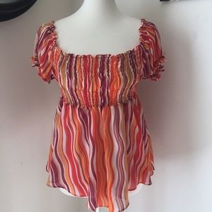 Essentials‎ By Milano blouse size medium